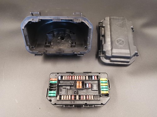 BMW 1 SERIES FUSE BOX ENGINE BAY, F20, HATCH, PETROL, 06/11-05/19 11 12 13 14 15