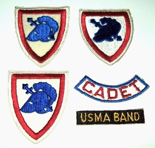 LOT OF ORIGINAL WW2 - 1950's WEST POINT MILITARY ACADEMY PATCHES & TABS