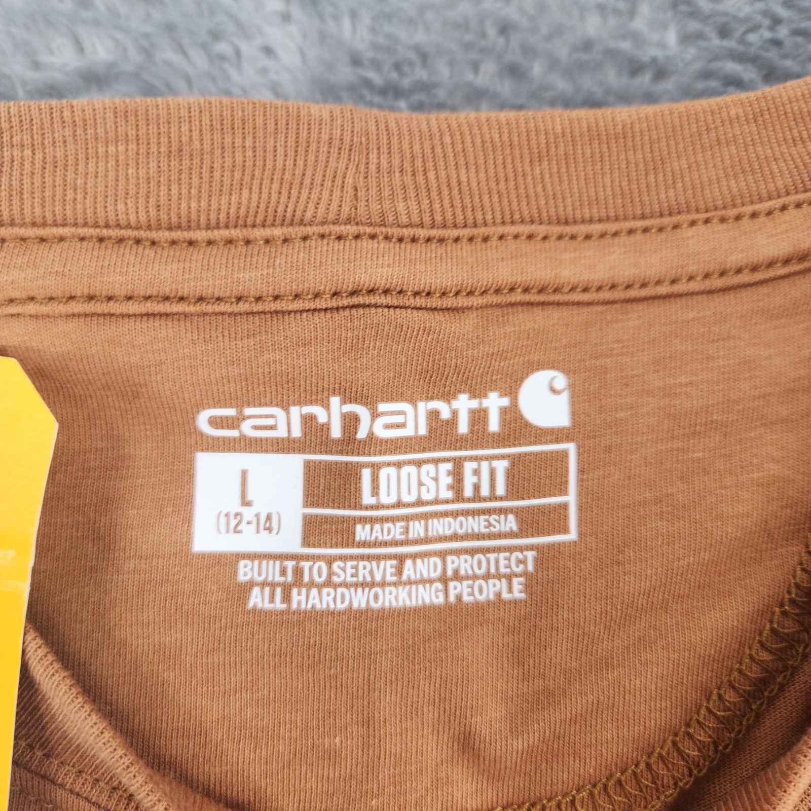 Carhartt Loose Fit Pocket Shirt Womens Large Brown Short Sleeve Tencel Tee thumbnail 4