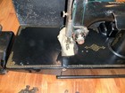Antique 1939 Singer 221 Featherweight Sewing Machine w/ Case, Accessories WORKS — photo 2