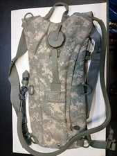 CAMELBAK ACU CAMO HYDRATION BACKPACK SYSTEM. PRE OWNED-GOOD CONDITION !