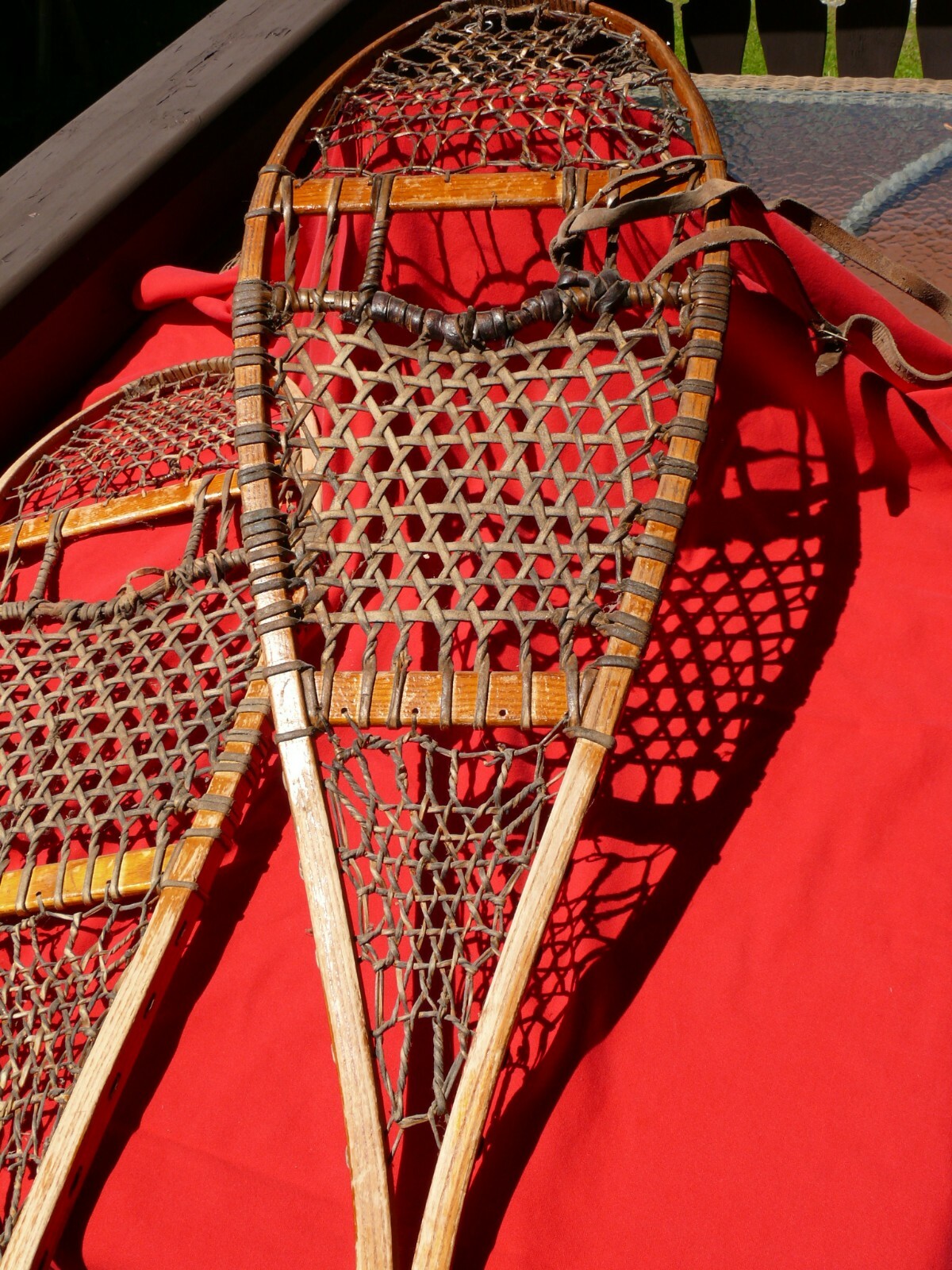 Vintage TUBBS Cross Country WOODEN SNOWSHOES Made in Wallingford VT 48