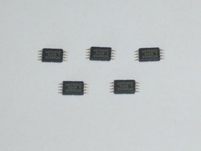 * 20 x IC SMD ATH402 / AT24C02C - XHM-T