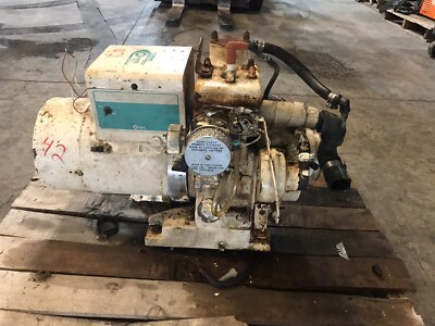Onan boat Marine generator 205MAJ-1R/1L 2500 W Watt FRESH WATER