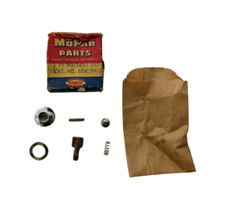 1949-1953 Chrysler Dodge Desoto Vent Window Handle Service Package 1450157 Nos 1949-1953 Chrysler Dodge Desoto Vent Window Handle Service Package 1450157 Nos
