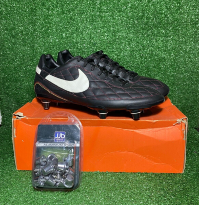 Ronaldinho × Nike Tiempo Legend FG ② $_57.PNG?set_id=880000500F