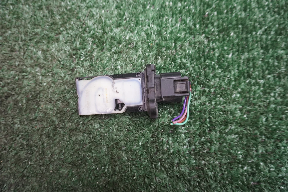 Nissan Pathfinder 2017 sensor de flujo de aire másico control de CA fabricante de equipos originales Foto 2 de 4