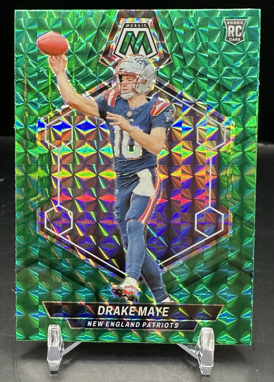 2024 Panini Mosaic Football Drake Maye Green Prizm (RC) #303