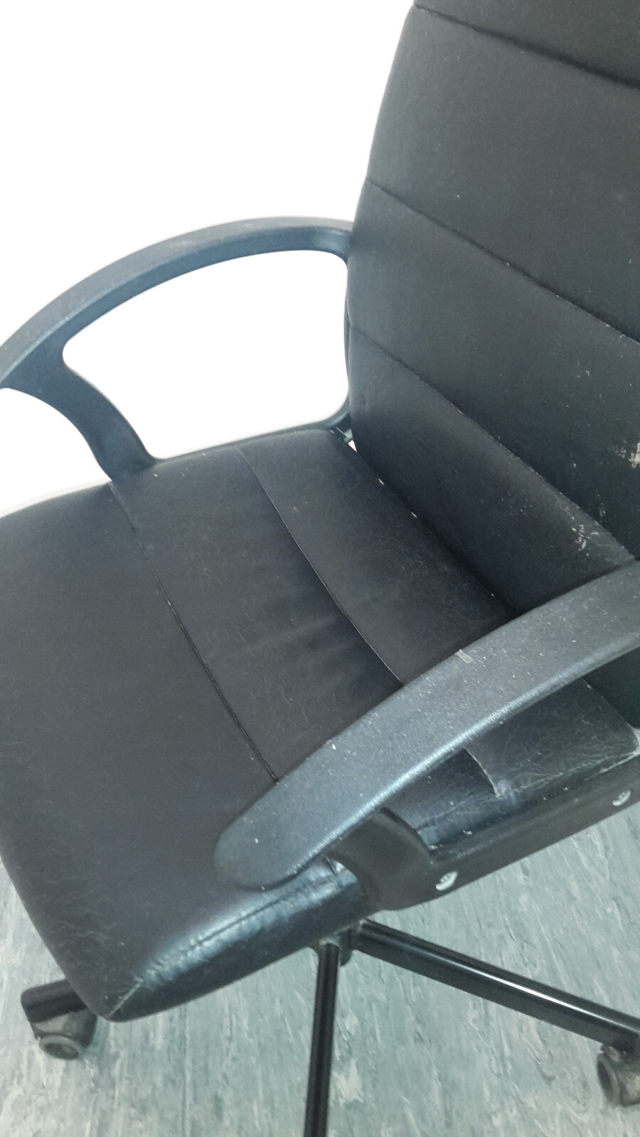 Adjustable Office Chair Ribbed Back Swivel Leather Computer Desk Chair