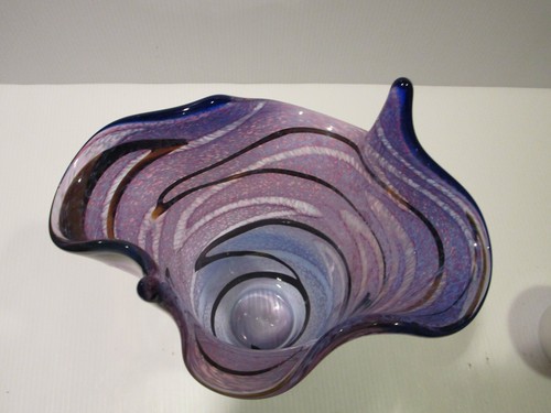 Stunning Art Glass Vase , Pinks/Blues/Blacks, Signed Scott B. 2007 - Picture 6 of 8