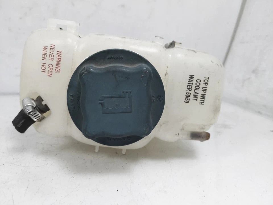 2001-2007 Volvo V70 Radiator Coolant Bottle Reservoir Tank 8683455 - Image 4 of 4