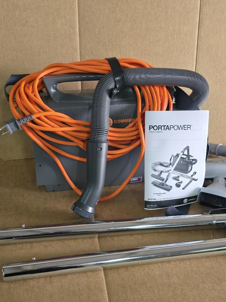 Foto 1 di 7