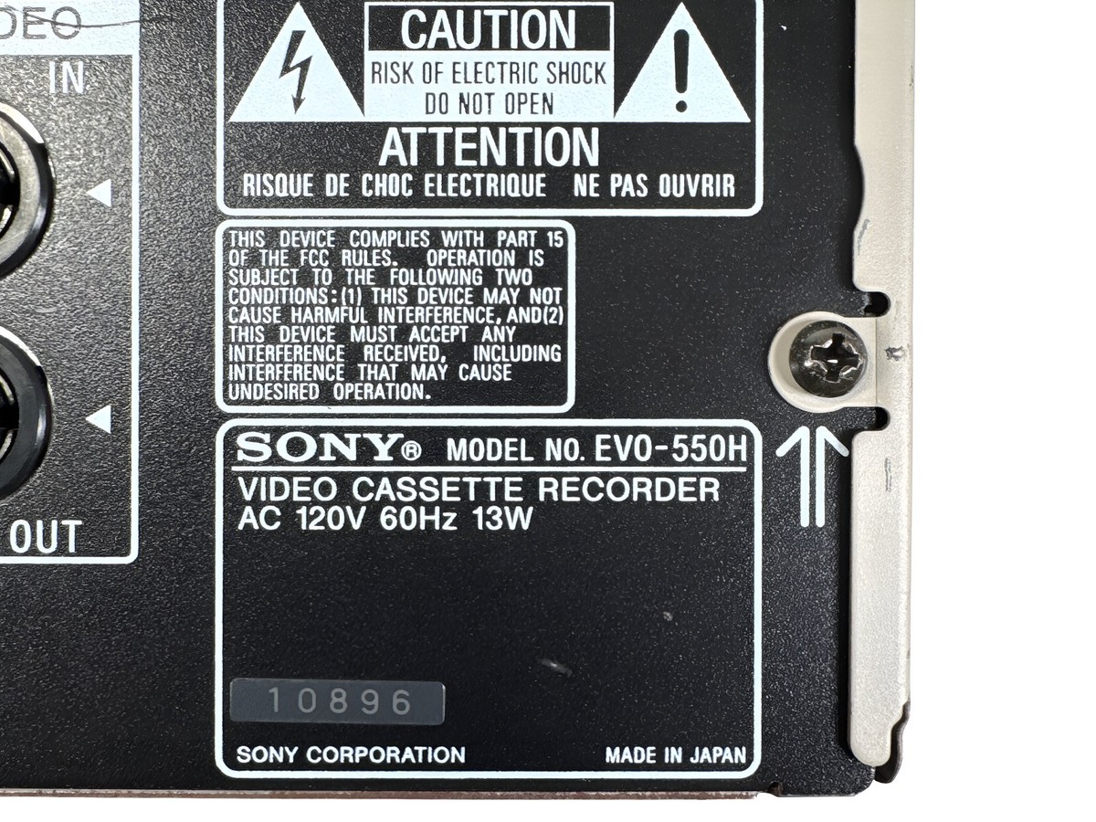 Sony EVO-550H Hi8 Video8 8mm VCR Player Recorder NTSC Pro Deck