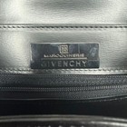 Foto 13 di 24