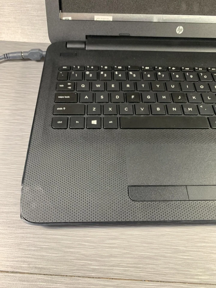 Teclado táctil HDMI negro HP 15-AF131DX cámara web incorporada PC portátil para piezas Foto 3 de 4