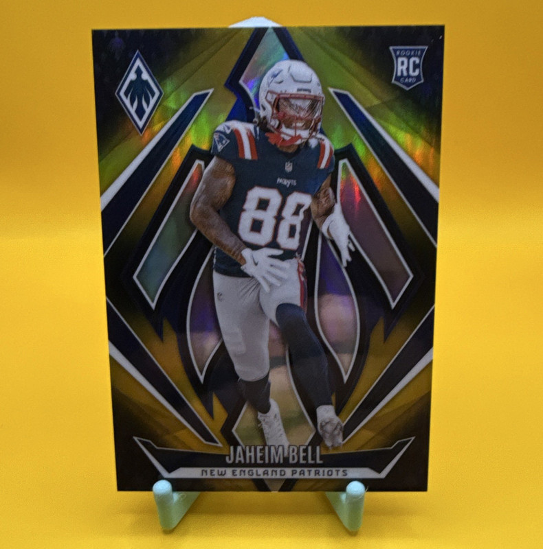 Panini 2024 Phoenix Jaheim Bell RC Gold Fade /125 #188 New England Patriots