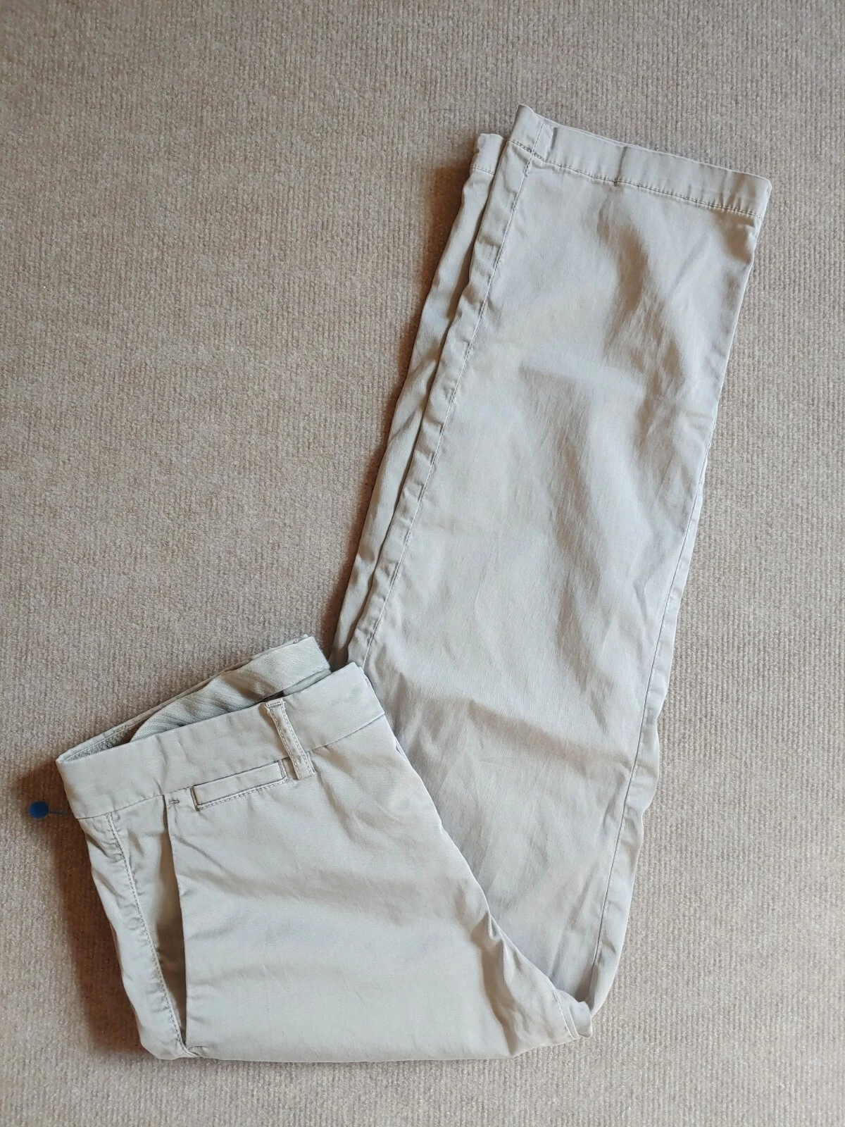 Banana Republic Chino Cropped Capri Pants Womens Size 4 Gray Cotton Stretch
