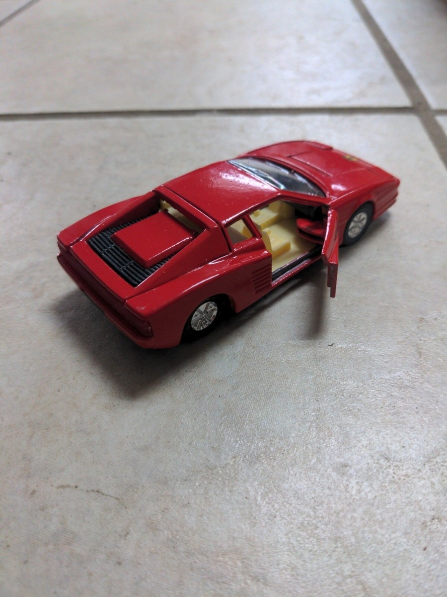 ミニカー Ferrari Testarossa 1984 SET OF 2 MODELS 1984 FERRARI TESTAROSSA 1:18 by KK SCALE