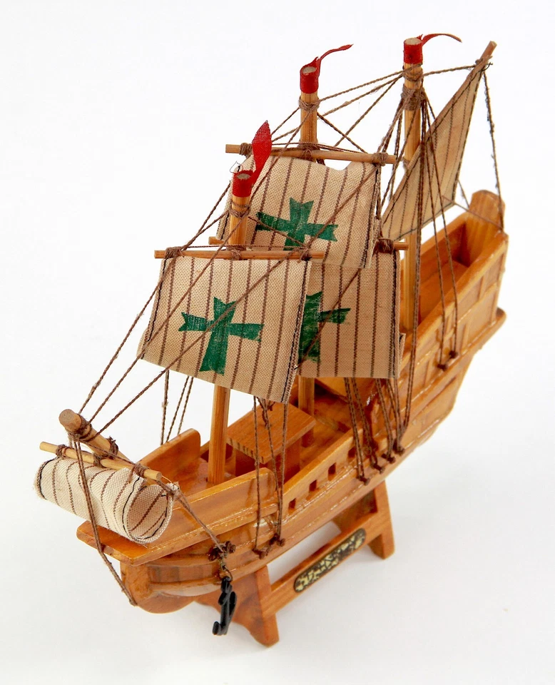 Galeone In Legno da Collezione Cristoforo Colombo 19 x 20 cm - Immagine 3 di 4
