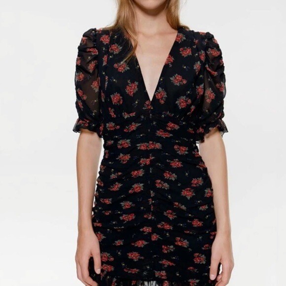 black dress with red flowers zara Zara Black and red jacquard floral mini dress with a