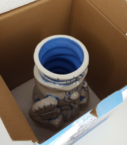 Tazza ceramica Geeki Tikis Frosty Il pupazzo di neve! Alto 8" 24 once nuovo con scatola! - Foto 5 di 7