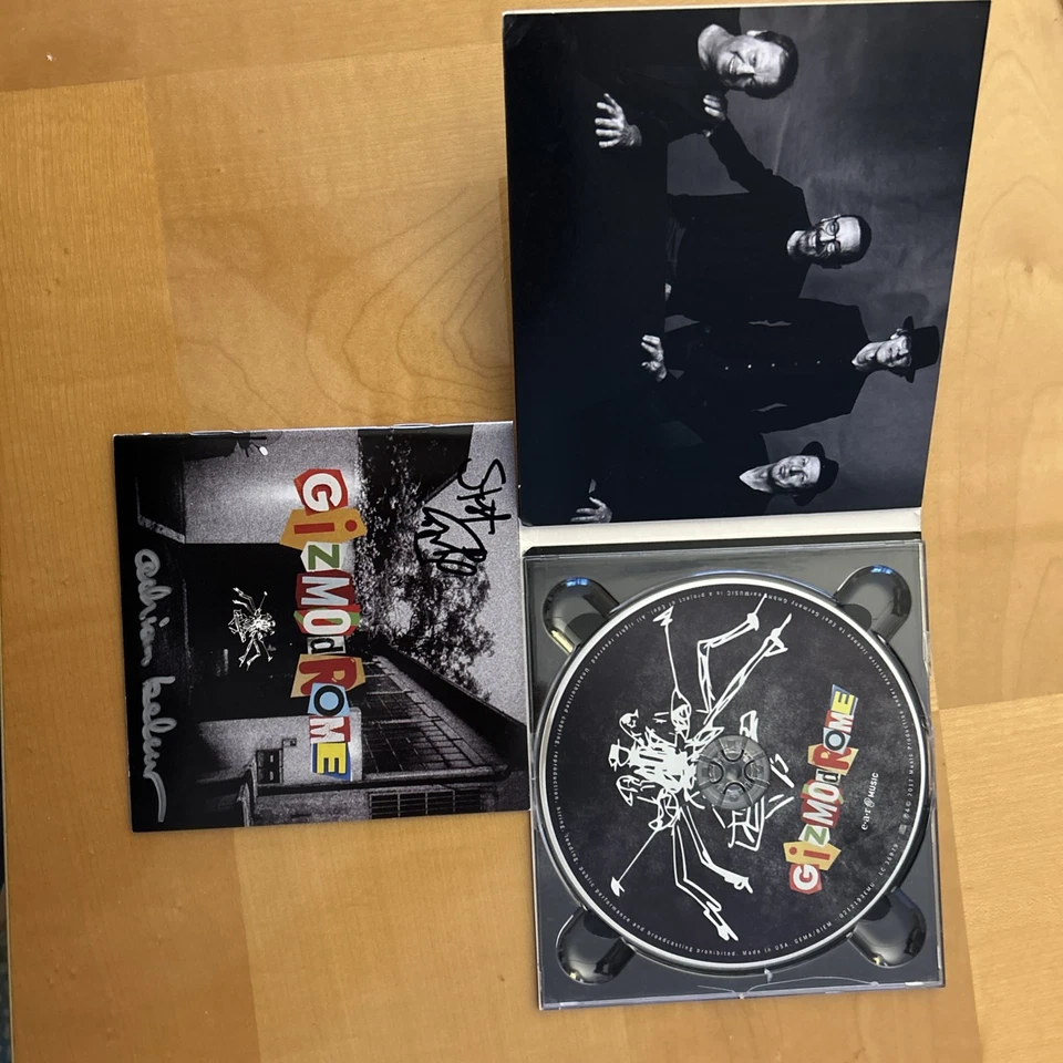 Gizmodrome CD Signed Autographed By Stewart Copeland & Adrian Belew Police Bowie - Image 4 of 4