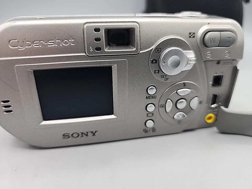 Sony DSC-P52 Cybershot с Cyber-shot мягкий чехол читать - Изображение 4 из 4