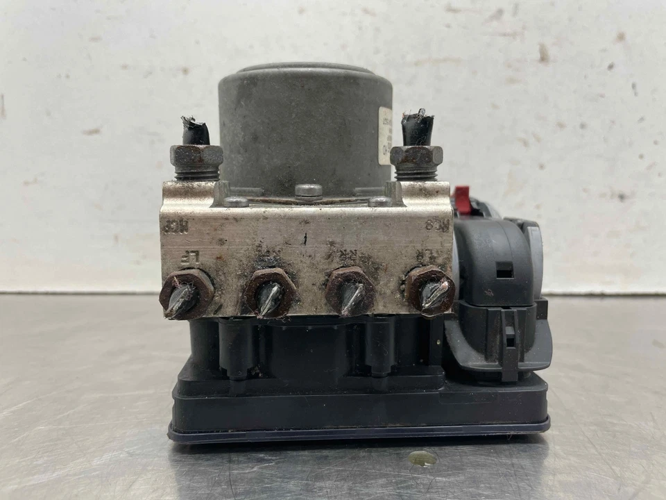 Chevy Silverado 3500 2016 bomba de freno antibloqueo conjunto ABS de 4 ruedas OEM 23407406 Foto 4 de 4