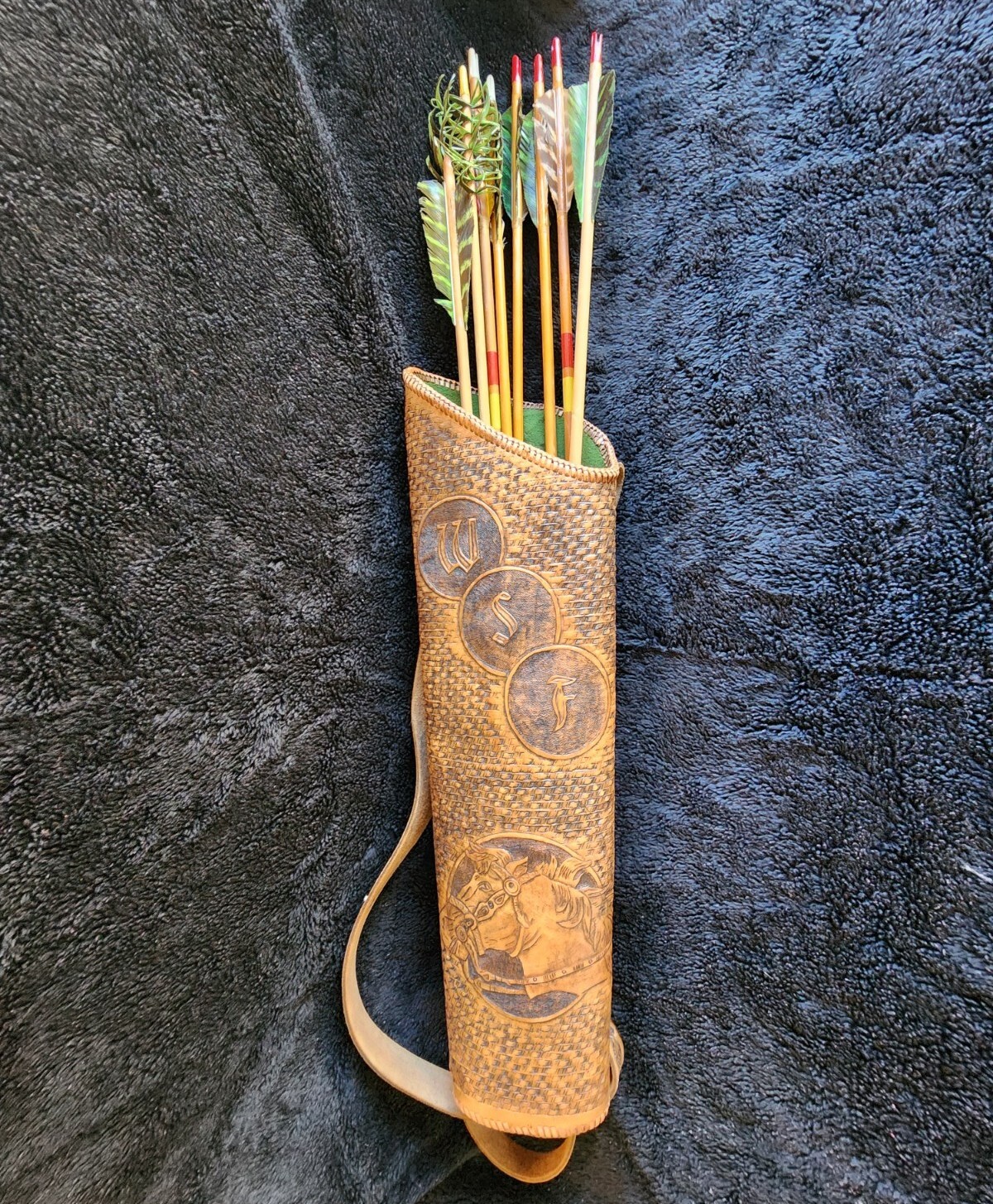 Vintage Hand Tooled Leather Quiver with 8 Arrows & Hilbe Broadheads w