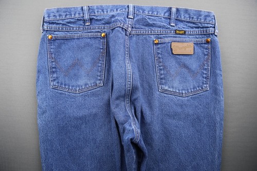 Jeans rectos vintage para hombre Wrangler 13MWZ hechos en EE. UU. talla 42x34 (MSR 41x32) - Imagen 7 de 8