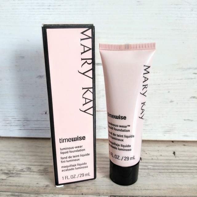 Mary Kay Timewise Luminous Wear Liquid Foundation Beige 6
