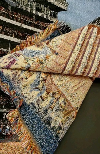 Vtg 2019 Kentucky Derby Woven Tapestry Throw Blanket 62” X 48” - Picture 2 of 14