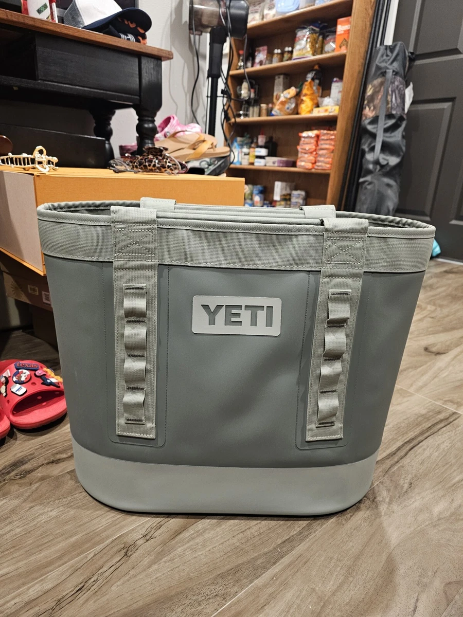 YETI Camino 35 Carryall Outdoor Tote Bag In Camp Green