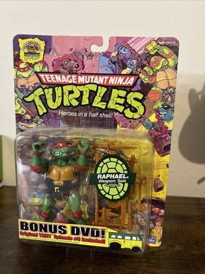 Teenage Mutant Ninja Turtles  25th Anniversary Raphael  Figure w Bonus DVD