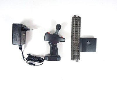 Märklin H0 Fahrgerät digital Power Control C Gleis u Netzteil 322979 + 66201 neu