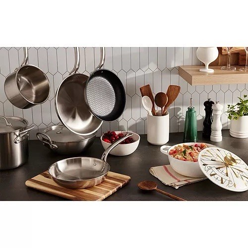 New Le Creuset White w gold Art Deco Soup Pot 3.5 qt Cast Iron