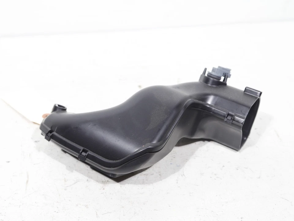 Tesla Model X 2016-2020 HVAC centro de conductos de aire 1116133-00-B OEM 84 K Foto 2 de 4
