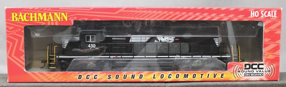 BACHMANN #67204 Norfolk Southern NS SD40-2 with DCC & SOUND, C8 Runs Great - Image 2 of 4