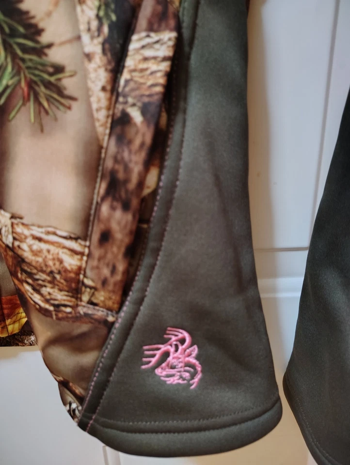 Legendary Whitetails Timber Creek Women's Lined Softshell Jacket Size S - Image 2 of 4