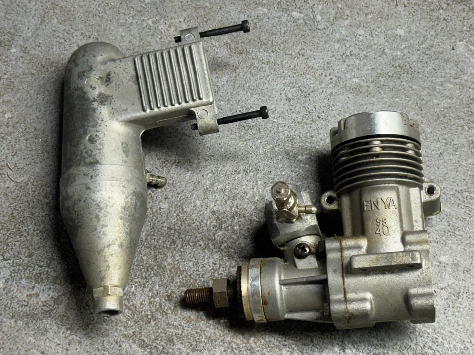 Enya SS40 BB Glow Modellmotor mit Schalldämpfer. Teile/Projektmotor.