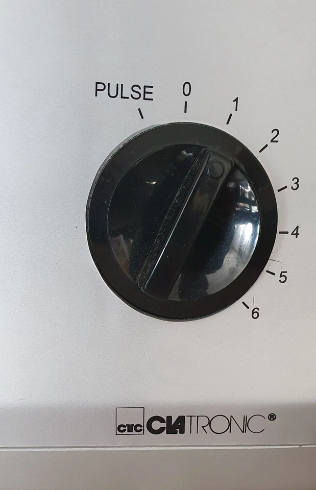 Clatronic KM 2718 Stand Mixer / Impastatrice Planetaria / Küchenmaschine 1200W  - Image 2 of 2