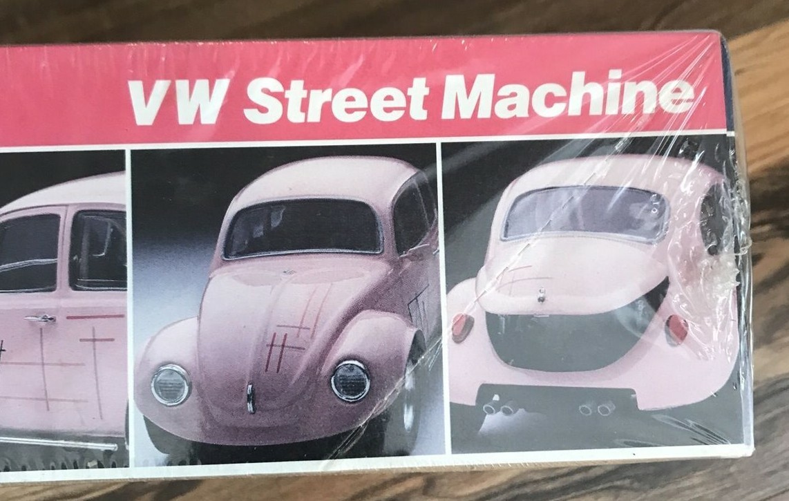 Volkswagen 1/25 モデルキット 1/25 Revell VW Street Machine Skill Level 2 Kit VOLKSWAGEN