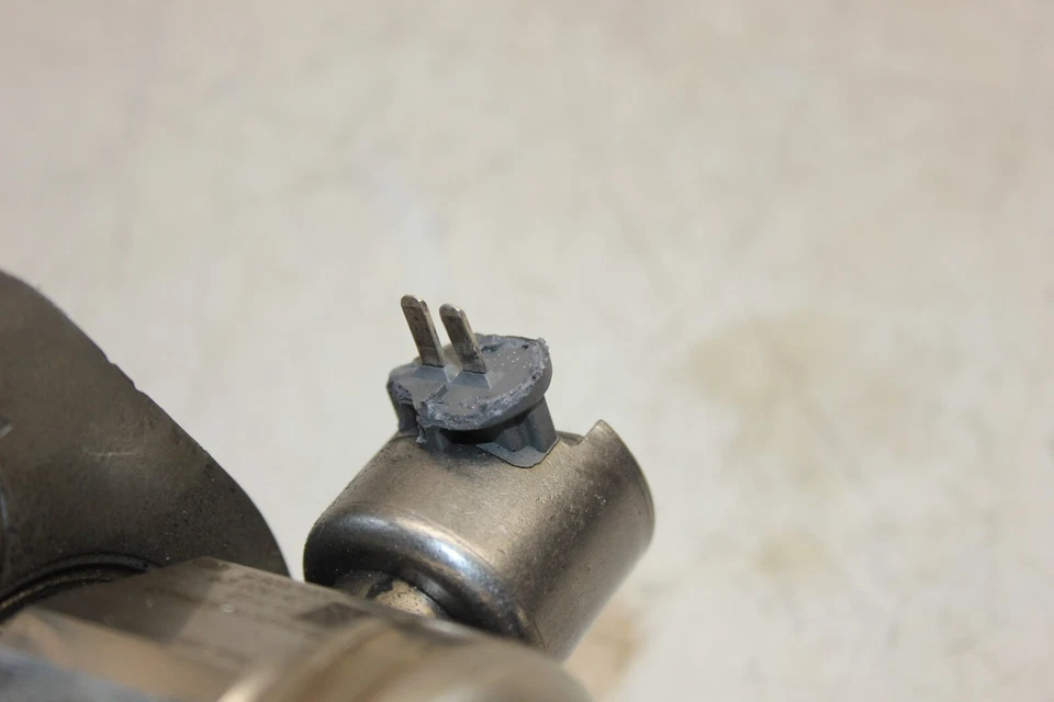 BMW Alpina B6 xDrive Gran Coupé F06 2015 bomba de combustible de alta presión (para piezas (101) Foto 3 de 4