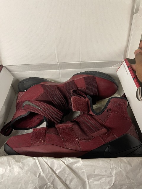 nike lebron soldier 11 burgundy Off 74 