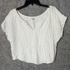 Joie Woman Size Medium pin-striped split V-neck short sleeve shirt