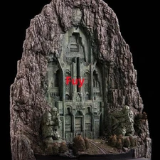 27cm The Lord of the Rings Lonely Mountain Castle Resin Statue Front Gate Model