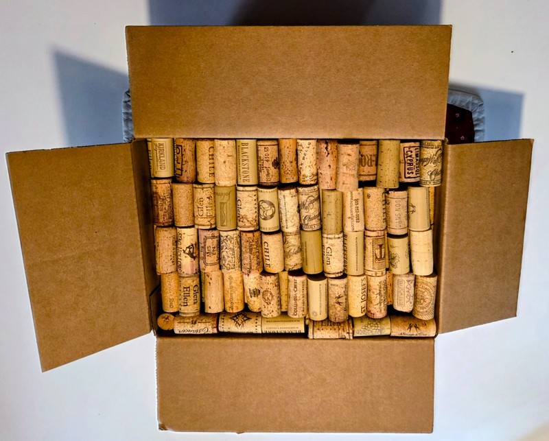 Lot of 400 plus a few more used wine corks