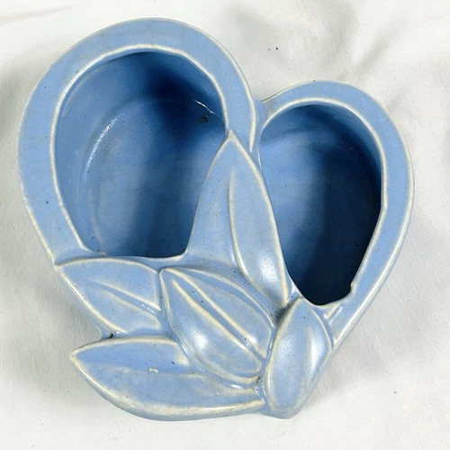 Vintage Nelson McCoy Pottery Lily Bud Heart Shaped Planter Pot Blue