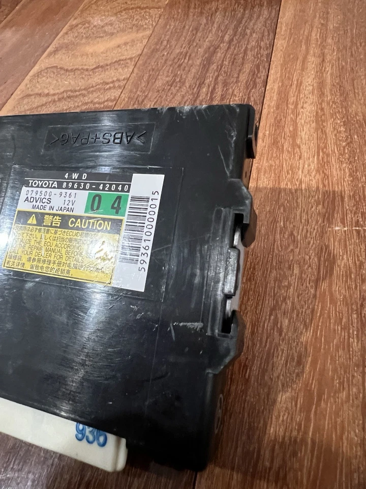 Módulo de computadora caja de transferencia TCCM 2009 10 11 2012 09-12 TOYOTA RAV4 89630-42040 Foto 4 de 4