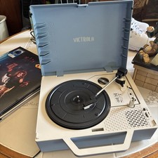 New Victrola VSC-725SB-LBL Re-Spin Sustainable Bluetooth Suitcase Record Player